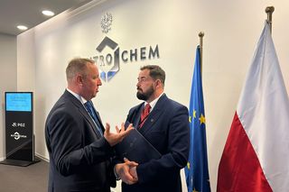 Bydgoscy studenci będą mieli praktyki w ważnej firmie zbrojeniowej. Nitro-Chem współpracuje z Politechniką Bydgoską