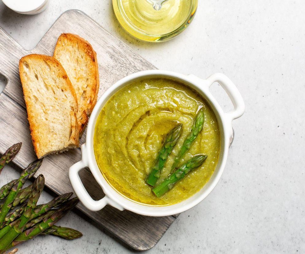 zupa krem ze szparagów i szpinaku