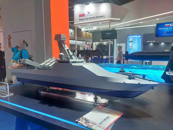 Stoisko Hanwha podczas MSPO 2025