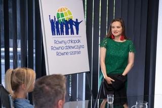 Na Wspólnej odc. 3161 - opis, streszczenie: Kasia denerwuje się przed prezentacją swojego projektu