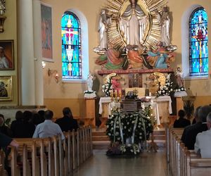  Tadeusz Duda został pochowany w poświęconej ziemi