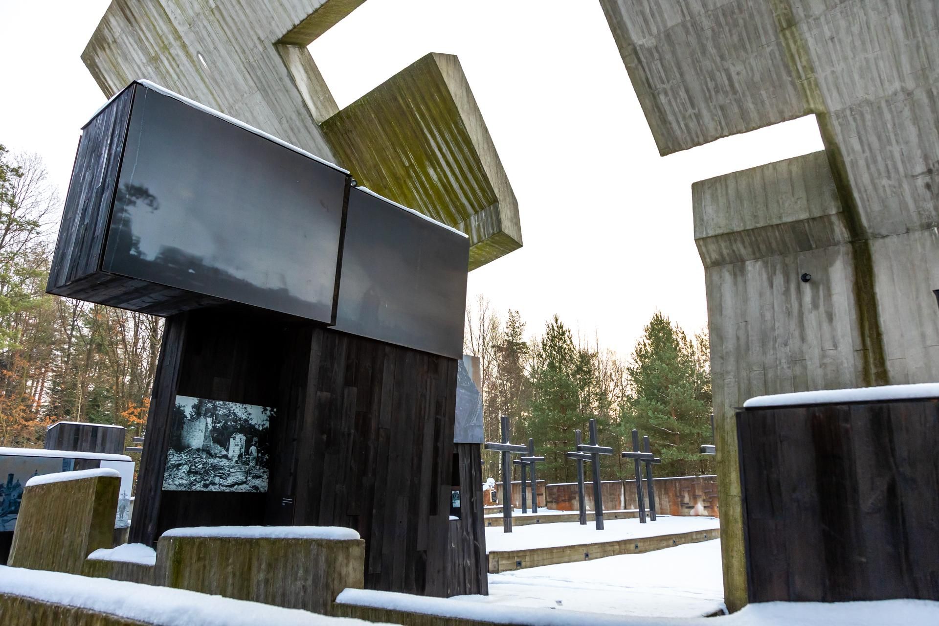 Mauzoleum Martyrologii Wsi Polskich w Michniowie