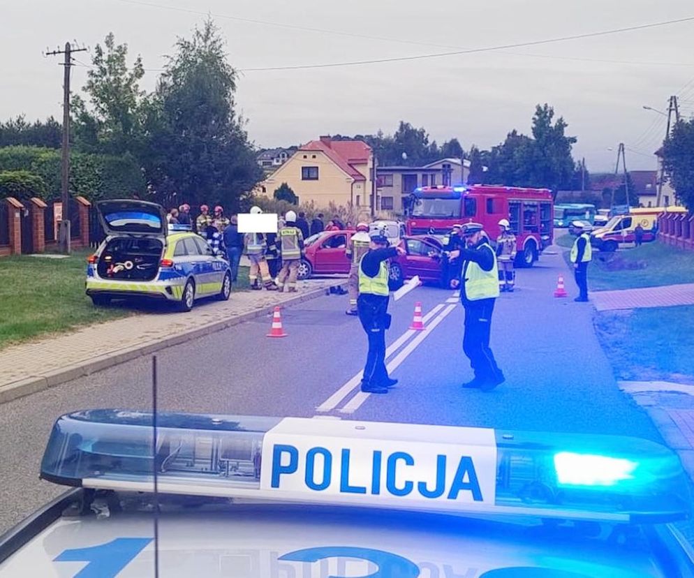 Czołowe zderzenie w Łaziskach. Są ranni