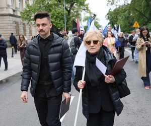   Razem przeciw przemocy. Medycy protestują w Warszawie