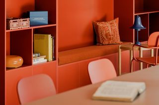 Dom studenta numer 7. Warszawski Akademik