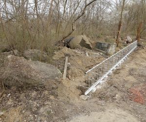 W Warszawie powstaje drugie lapidarium. Miasto nie usunie betonowych odpadów. To artefakty