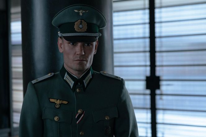 Zatoka szpiegów 2, odcinek 19. Franz (Bartosz Gelner) 