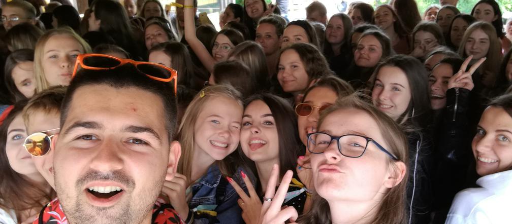 Szał fanek Dawida Kwiatkowskiego w Krakowie