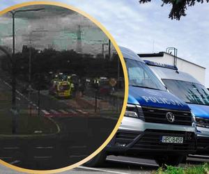 W Bydgoszczy zderzyły się dwa tramwaje. Trzy osoby, w tym dziecko, trafiły do szpitala