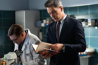 Na dobre i na złe, odc. 879: Andrzej Falkowicz (Michał Żebrowski), Miłosz (Mikołaj Roznerski)