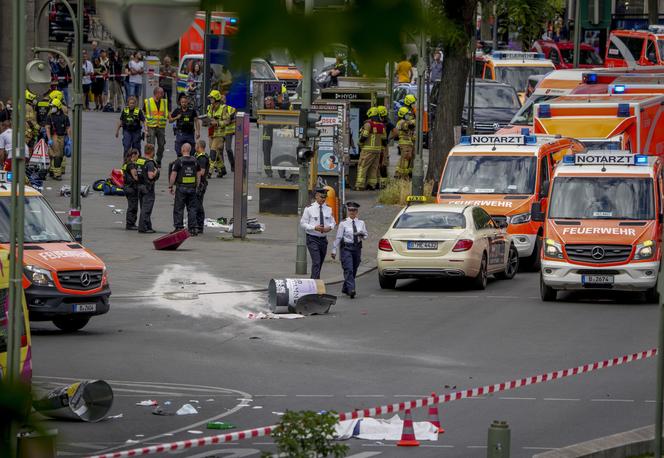 Samochód wjechał w tłum w Berlinie