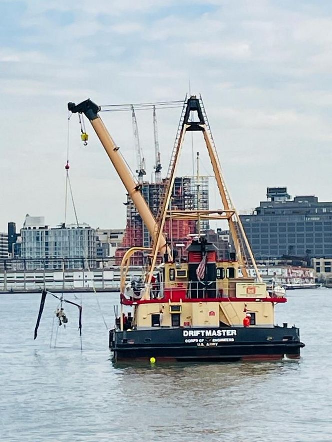 W kraksie nad rzeką Hudson zginęło 6 osób. Jest raport: helikopter rozpadł się w powietrzu!