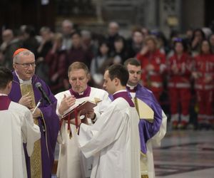 Papież Franciszek abdykuje? Watykan stawia sprawę jasno