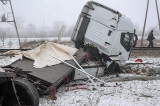 Wypadek na przejeździe kolejowym w Nowych Budach pod Budzyniem