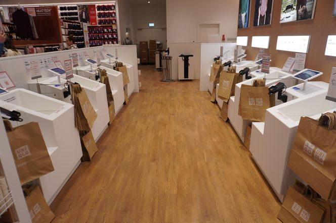 Sklep UNIQLO przy Marszałkowskiej w Warszawie po remoncie 10.2025