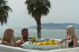 Love Island 9: Adrian wyleci z programu?! Krąg ognia wszystko wyjaśnił