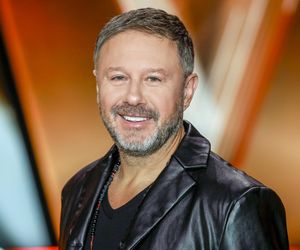 Różowy azyl w Górach Świętokrzyskich. Tak mieszka Andrzej Piaseczny