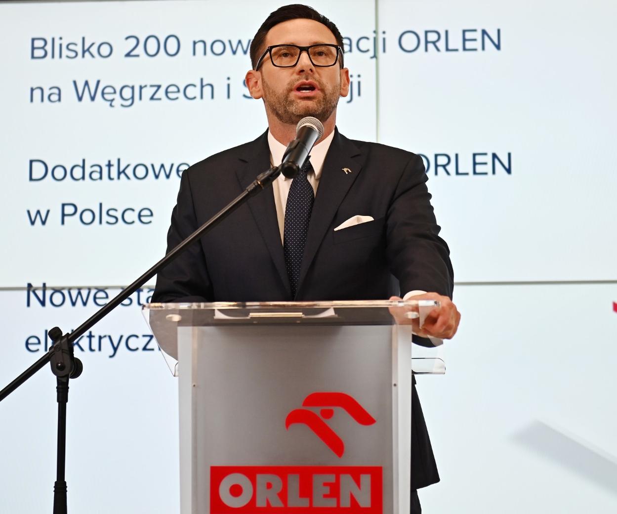 PKN-Präsident Orlen über die Kraftstoffpreise.  Unterdessen bereitet die Europäische Union ein Embargo auf russisches Öl vor.  Wird es am Bahnhof teurer?