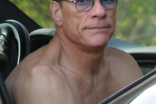  Jean-Claude Van Damme może mieć poważne kłopoty. W tle handel ludźmi 