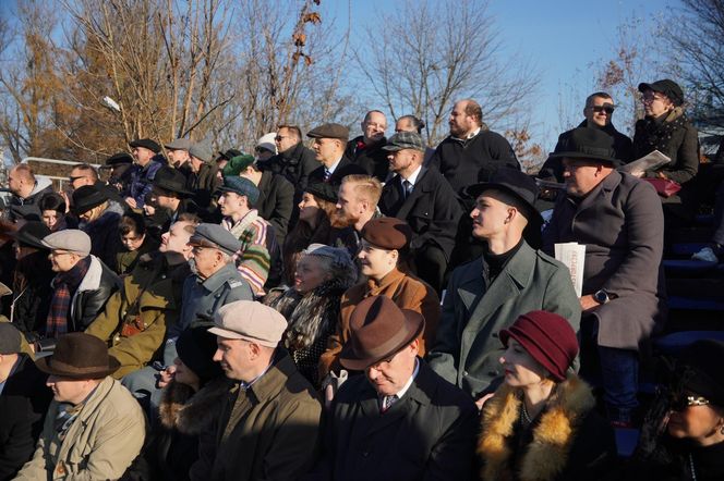 Retro mecz pod Wawelem. Wisła Kraków po 100 latach pokonała Pogoń Lwów