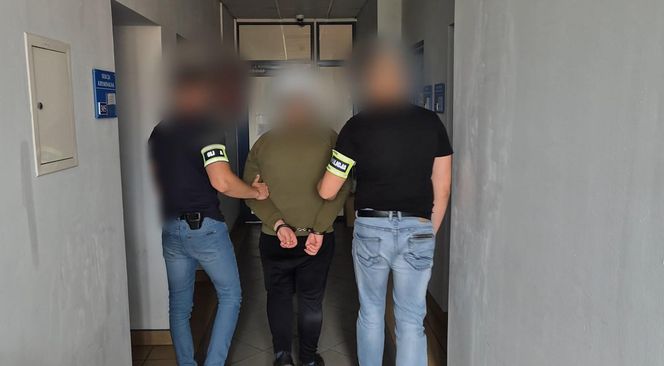 Nawet 30 lat za napad z nożem na monopolowy w Iławie