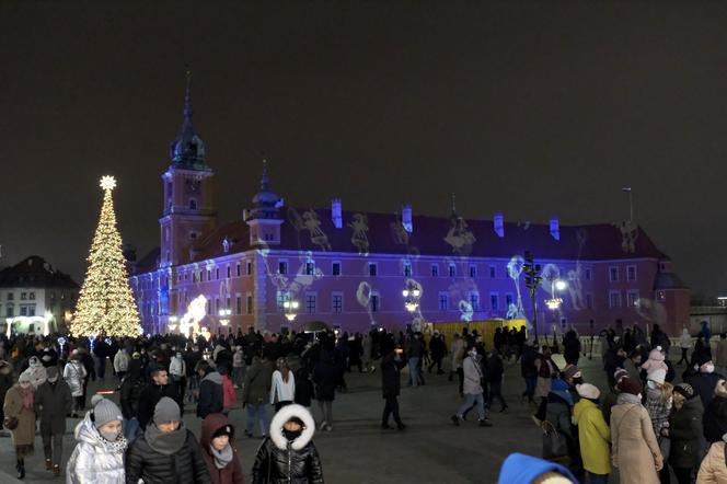 Niesamowita iluminacja świąteczna rozbłysnęła w Warszawie