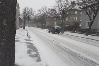  Uwaga na lubuskich drogach! Warunki pogodowe niesprzyjające.​ Śnieg, wiatr i minus na termometrach