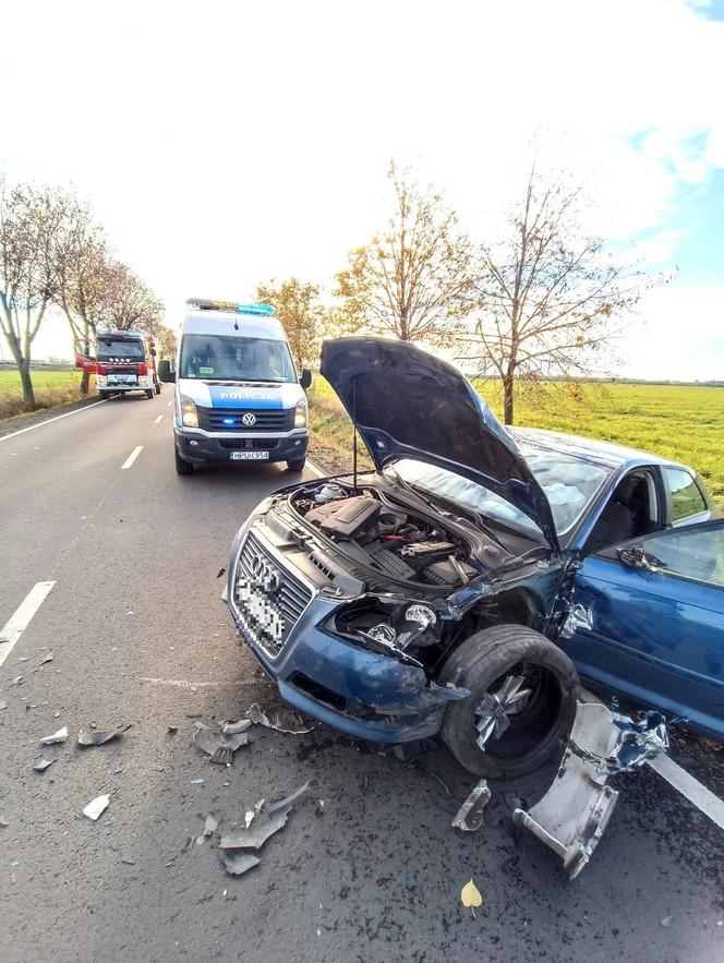 Zderzenie dwóch samochodów w Wilkowicach. Jedna osoba poszkodowana