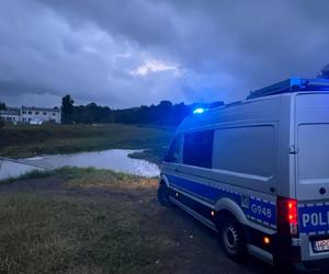 Małopolscy policjanci walczą z powodzią. W tych powiatach sytuacja wygląda najgorzej