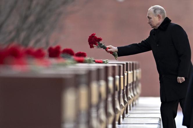 Putin śmiertelnie przerażony. Wie, jak zginie? "W swoim gabinecie, strzałem w plecy"