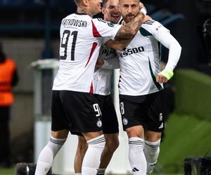 Legia - Szachtar: transparent kibiców