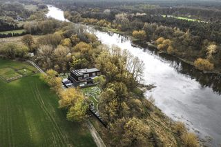 Dom nad rzeką - projekt AMJ studio