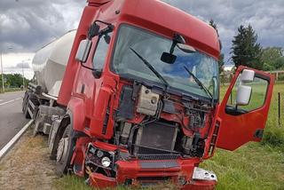 Osobówka nie miała szans z ciężarówką. Tragiczny wypadek we Włodawie