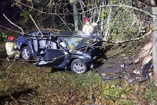 Śmiertelny wypadek koło Bełchatowa. Nie żyje 29-letni kierowca