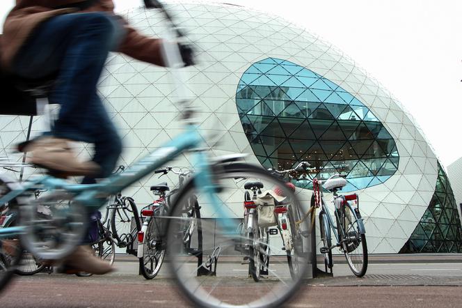 Z Jasionki do Eindhoven! Od 6-go listopada będzie można polecieć z Podkarpacia do Holandii!