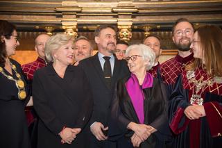 Danuta Wałęsa, Krystyna Janda