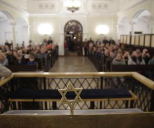 Niemcy złożyli deklarację. Wesprą renowację synagogi Nożyków w Warszawie