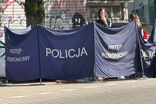  Makabra na Ochocie. Zwłoki w luksusowym białym Porsche. Na miejscu prokurator