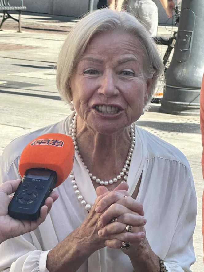 Łódź doceniła Bożenę Dykiel. Aktorka odsłoniła swoją gwiazdę na słynnej Alei Gwiazd [GALERIA] 