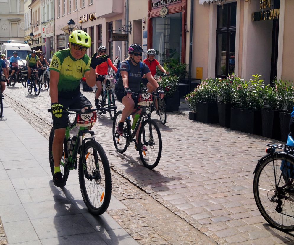 Rowerzyści znów ruszyli w trasę! Za nami rajd z Bydgoszczy do Nakła 