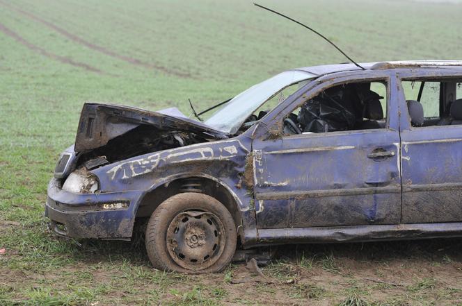 Policja bada przyczynę śmiertelnego wypadku w Głodowie, w którym zginął mieszkaniec gminy Lipno