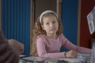 Pan Mama, odcinek 5. Maja (Olga Wypych) 