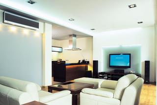 Klimatyzacja w domu - czy się opłaca? Ile kosztuje klimatyzacja do domu 100 m²? Jaka cena z montażem?