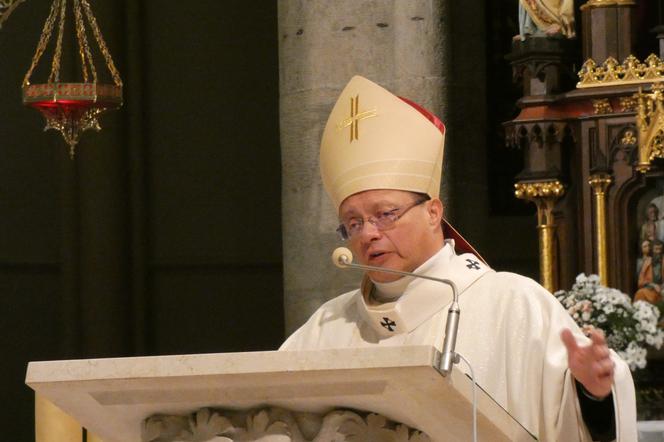 Abp Grzegorz Ryś do księży: ufundujcie stypendia!