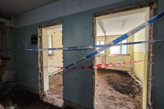 Makabryczne odkrycie w Kołobrzegu. Pod dawnym urzędem znaleziono ludzkie szczątki