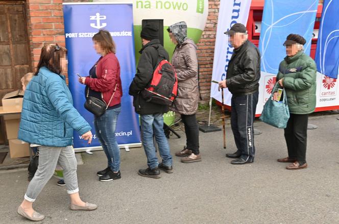 Wielkanocne paczki dla potrzebujących ze Szczecina. Wsparcie otrzymało ponad 400 osób