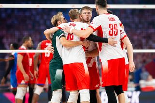 O której mecz Polska - Francja? Kiedy grają siatkarze: Terminarz Ligi Narodów