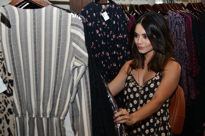Vanessa Hudgens: Idziemy na zakupy! Co jest trendy?? ZDJĘCIA