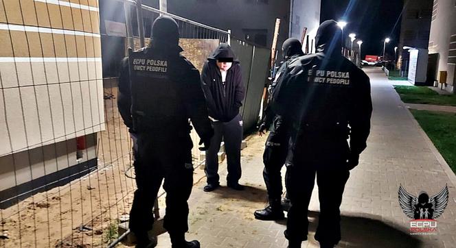 Łowcy pedofili zatrzymali go w Toruniu. 32-latek z zarzutami