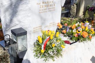 Tak wygląda grób Mariana Zembali rok po jego śmierci